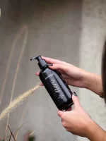 Nero Gel Καθαρισμού Προσώπου 300ml - Image 2